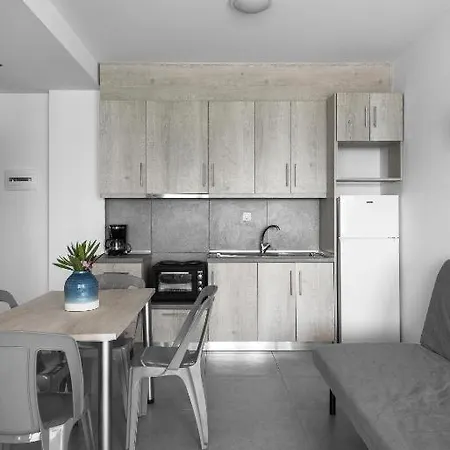 Blue Horizon 3 Apartment *