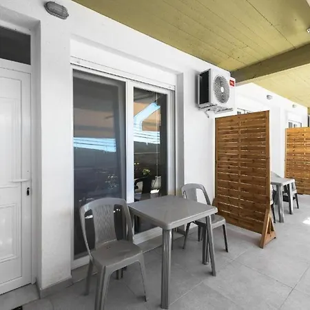 Blue Horizon 3 Apartment