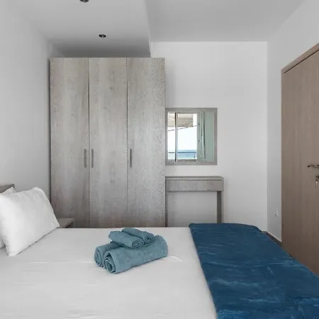 Apartment Blue Horizon 3